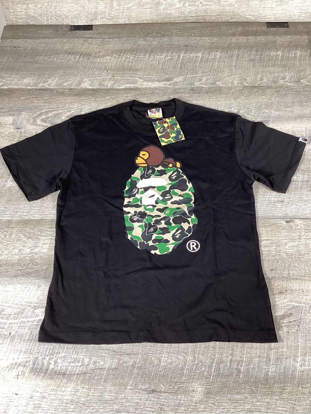 BAPE Ape Head Camo Graphic T Shirt Black Men’s Size L NWT Japan